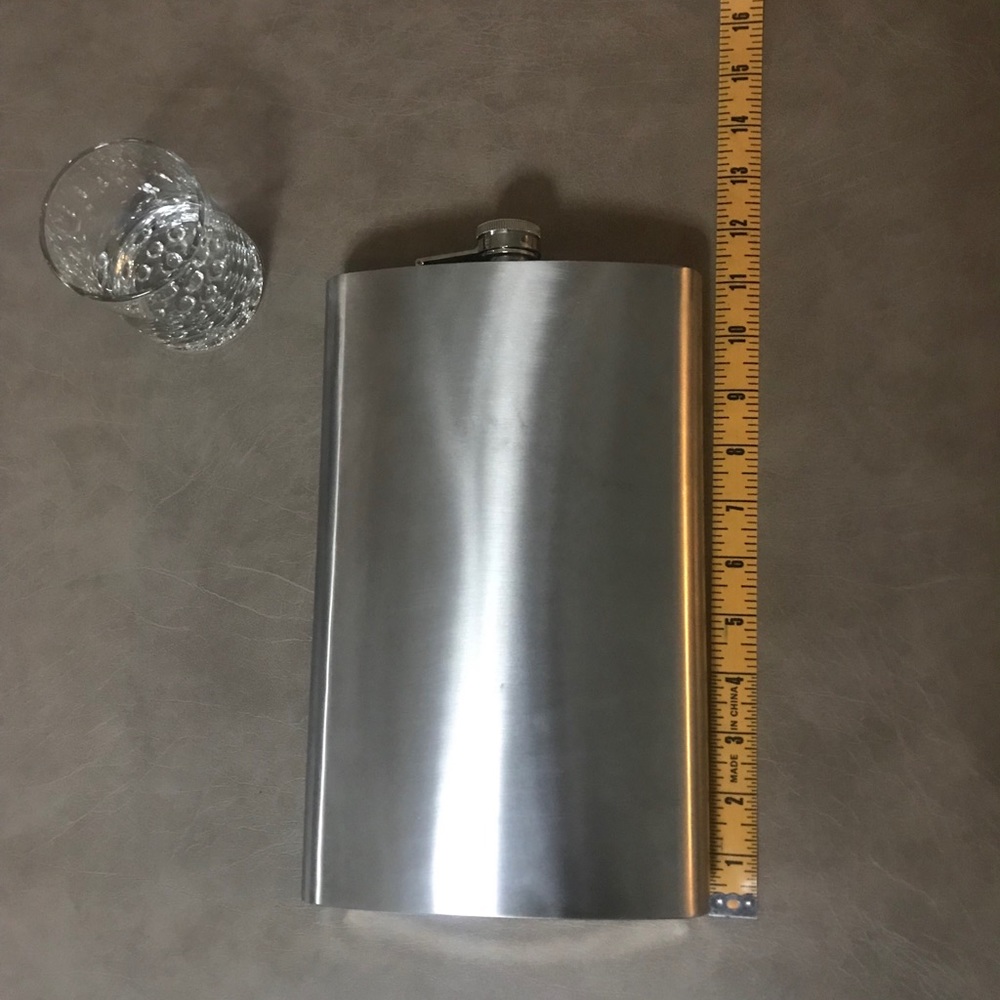 Giant Flask & Rocks Glass - Picture 2 of 4